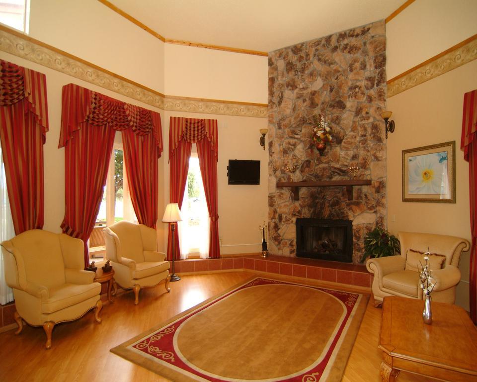 Pan American Inn And Suites Альбукерке Интерьер фото
